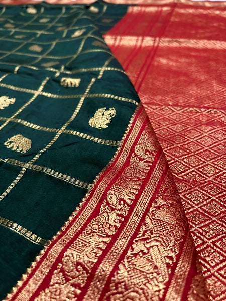 Women's Bottle Green & Maroon Jacquard Woven Saree with Gold Zari Checks, Butti Motifs & Rich Pallu