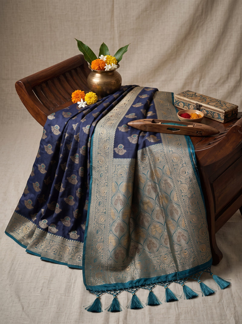 Royal Navy Blue Art Silk Banarasi Saree with Teal Blue Contrast Border & Blouse Piece