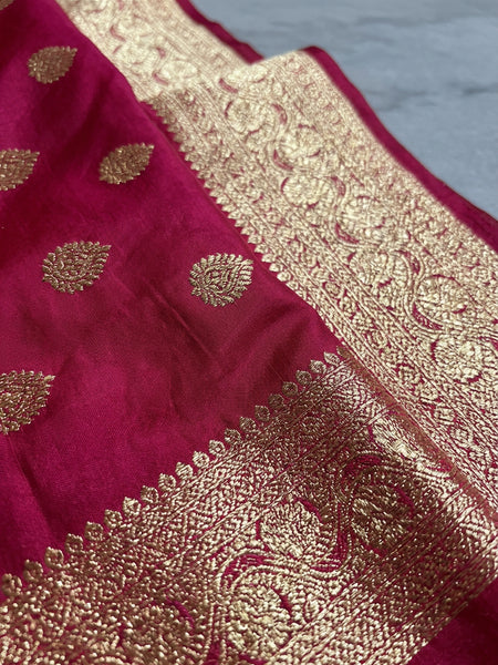 Rani Pink Banarasi Silk Saree with Golden Zari Butti Work, Broad Woven Border & Rich Designer Pallu for Women
